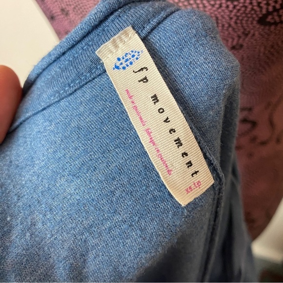 FP Movement Free People Sz XS Blue Oversize Tank Top - Picture 4 of 5